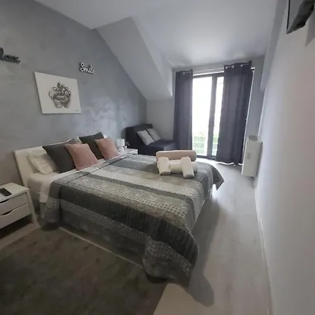 Проживание в семье Vonamor *